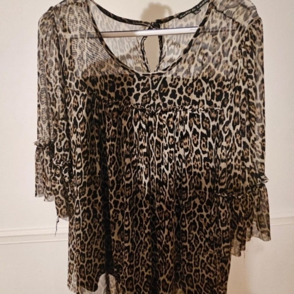 Leopard Print Top - Picture 4 of 9